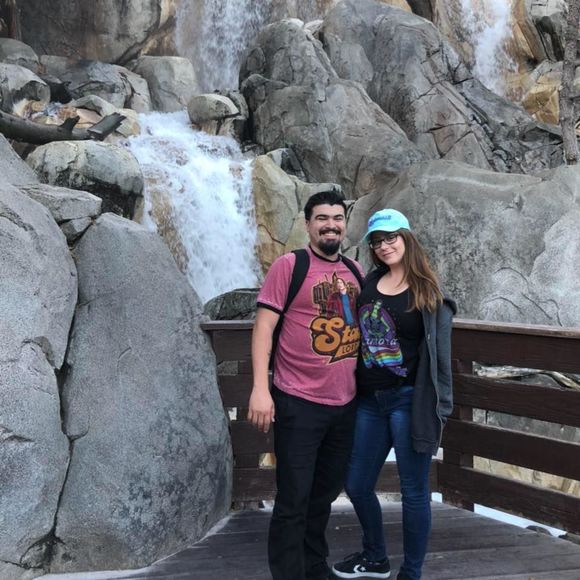 Meet your Posher, Ashlee - Picture 1 of 1